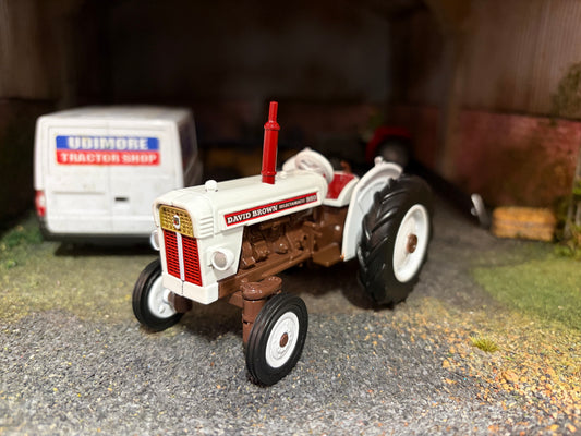 43415 Britains David Brown 990 Selectamatic Tractor 1:32 scale New BOXED