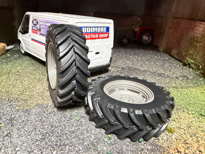 04260 pair of Tractor Rear wheels 56mm x 18mm  Artisan32 farm machinery 1:32 scale
