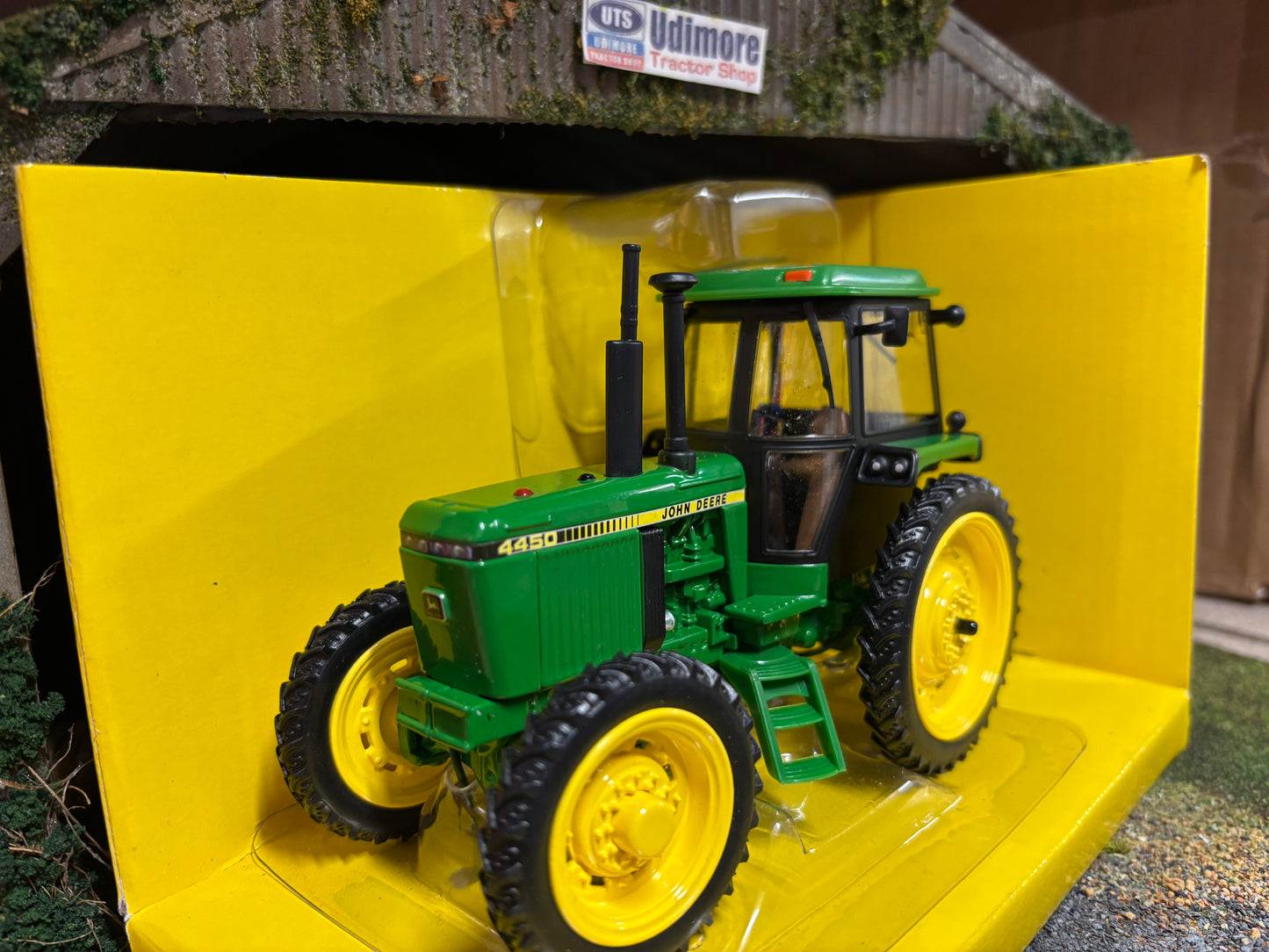 John Deere 4450 Tractor Conversion Row crops narrow wheels 1:32 scale