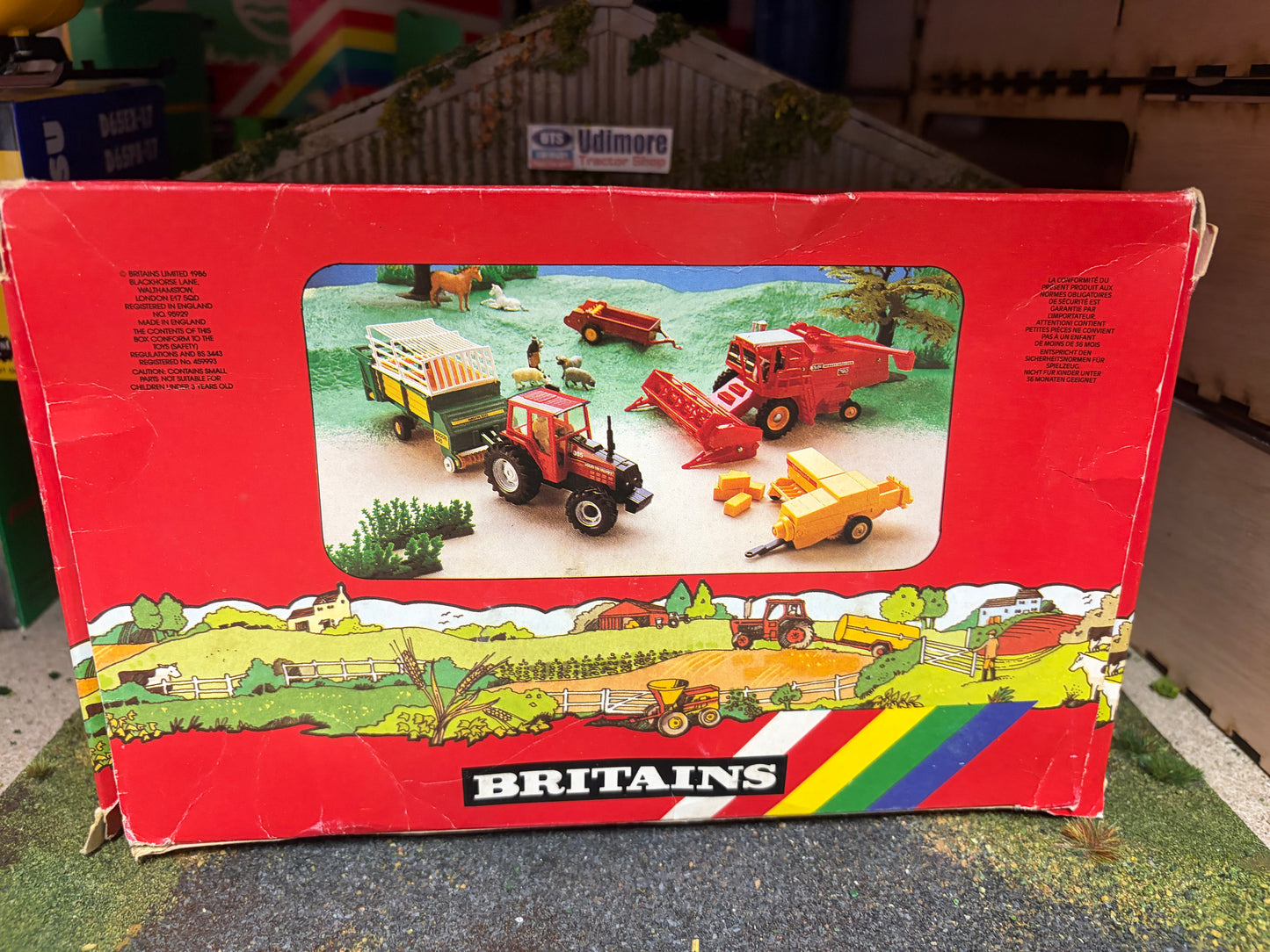 Britains VINTAGE Log Transporter Trailer 1:32 scale boxed obsolete 9533