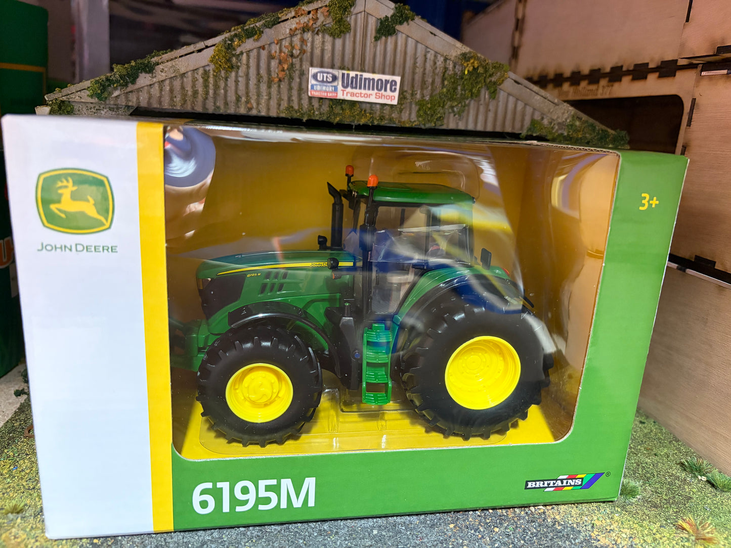 REDUCED John Deere 6195M Tractor 43150 Original Box Obsolete 1:32 Scale Vintage Britains