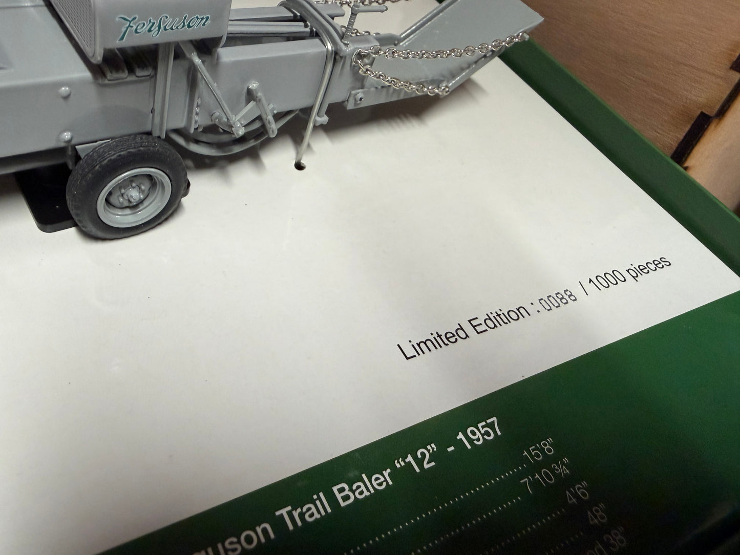 Universal Hobbies Ferguson TO-35 Tractor & Ferguson Trail Baler 12 Set UH5379 Limited Edition Obsolete 1:32 Scale