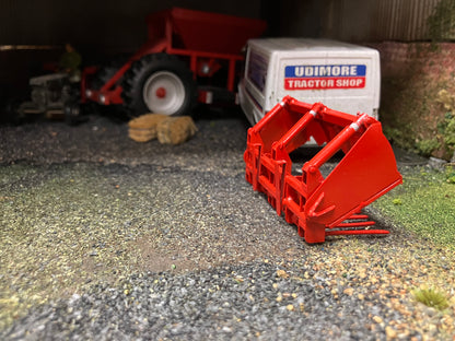 BRASS Scratchbuilt Shear Grab Block Cutter 3 ram version  1:32 scale Handbuilt Perfect 32 loader