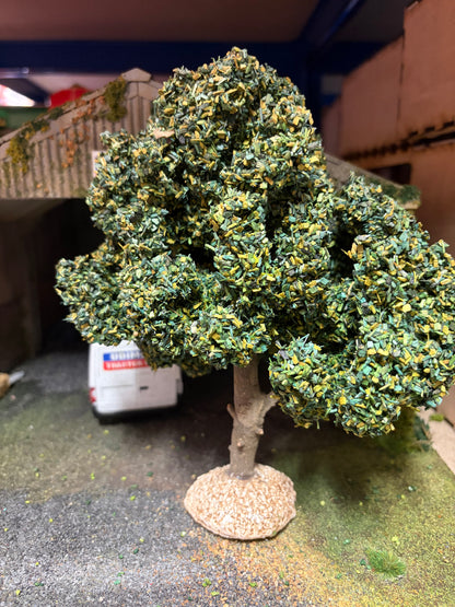 05619 Hand Made Tree 18cm Artisan32 1:32 scale diorama