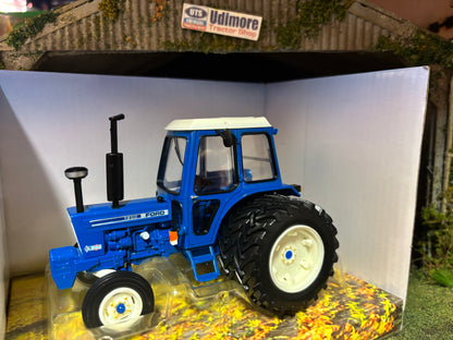 43371 Britains Ford 7600 with rear Duals Tractor 1:32 scale New BOXED