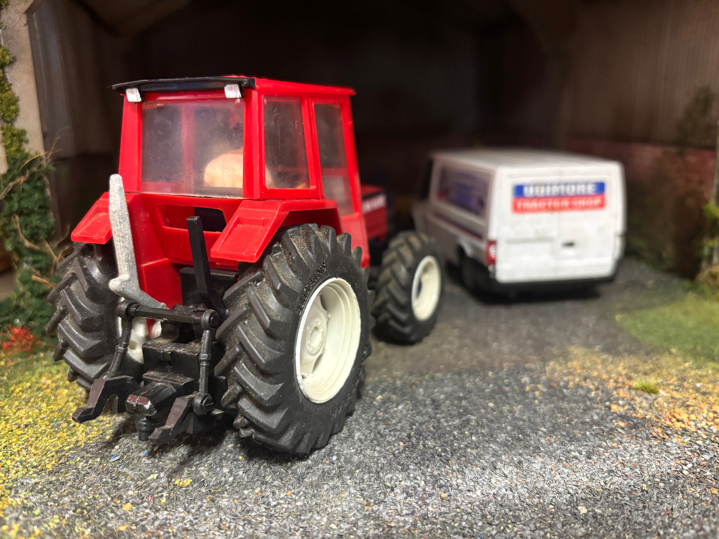 Britains Volvo BM Valmet 805 Tractor obsolete VINTAGE 1:32 scale