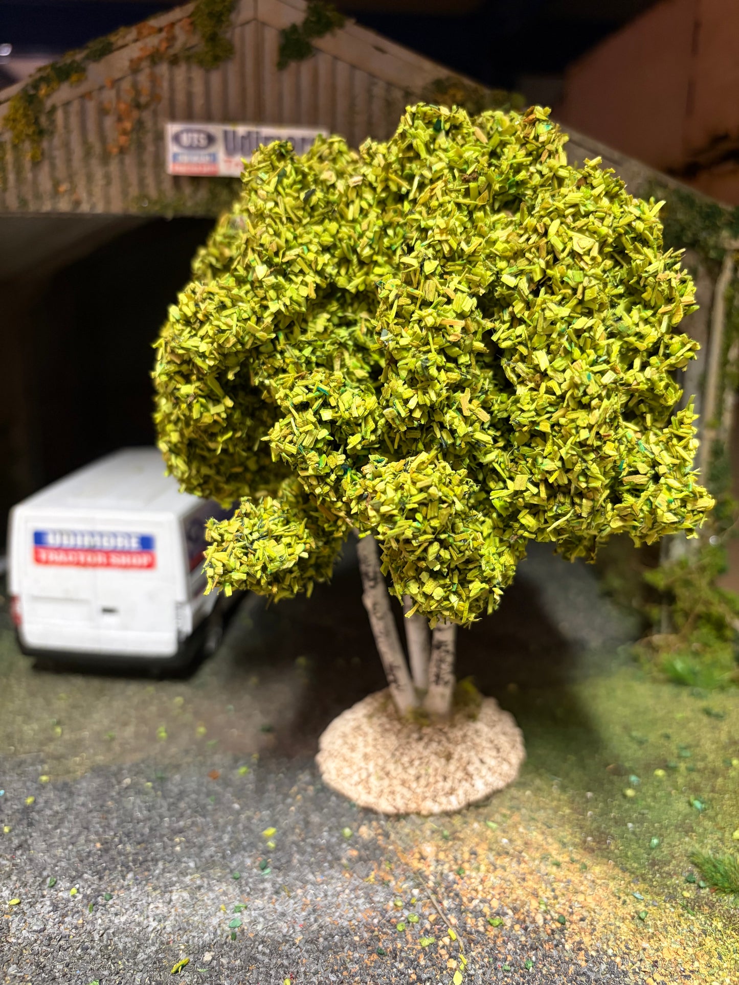 05644 Hand Made Birch Tree 18cm Artisan32 1:32 scale diorama