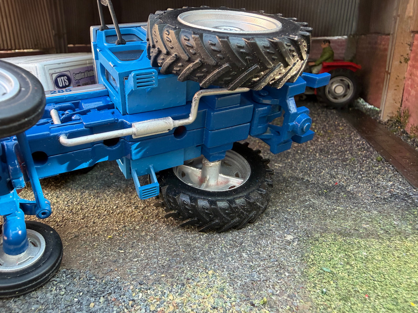 Leyland 285 2WD Tractor Conversion – UTS Exclusive – 1:32 Scale