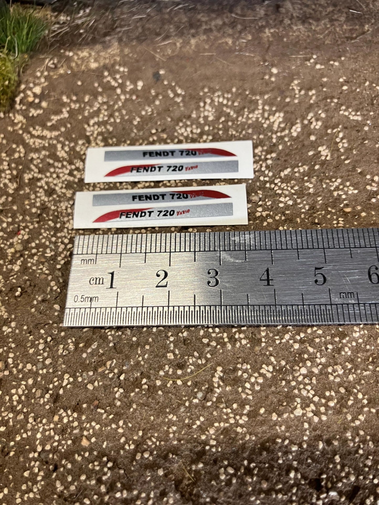 Fendt 720 Tractor Silver black red decals Professional pre cut High quality vinyl farm machinery decals 1:32 scale Image 3