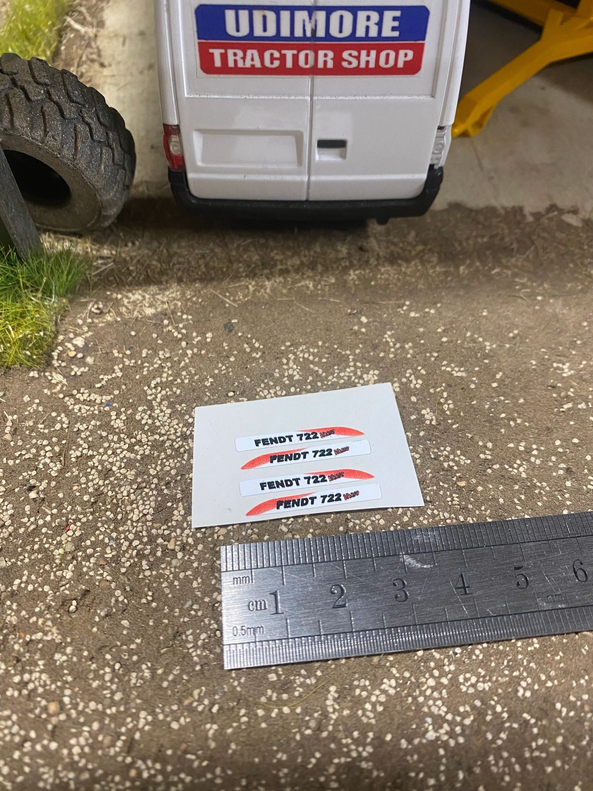 Fendt 722 vario Tractor decals Professional pre cut High quality vinyl farm machinery decals 1:32 scale Image 2
