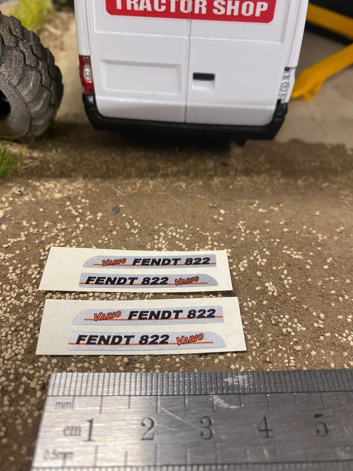 Fendt 822 Tractor silver black red decals Professional pre cut High quality vinyl farm machinery decals 1:32 scale Image 2