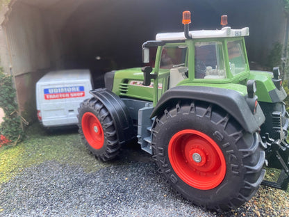 Fendt 930 Tractor 1:32 scale boxed Siku 3254 Image 5