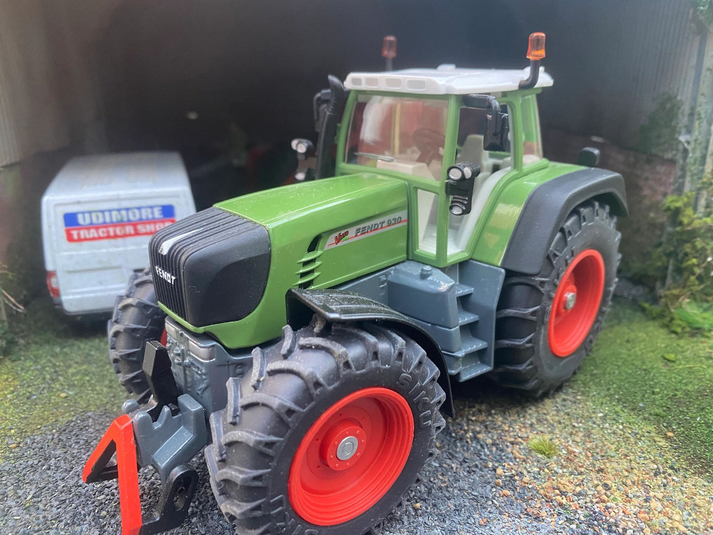 Fendt 930 Tractor 1:32 scale boxed Siku 3254 Image 6