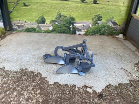 Ferguson 2 furrow plough 1:32 scale Image