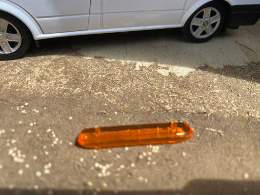 Flashing light bar beacon 31mm tractor truck 1:32 scale Image 2