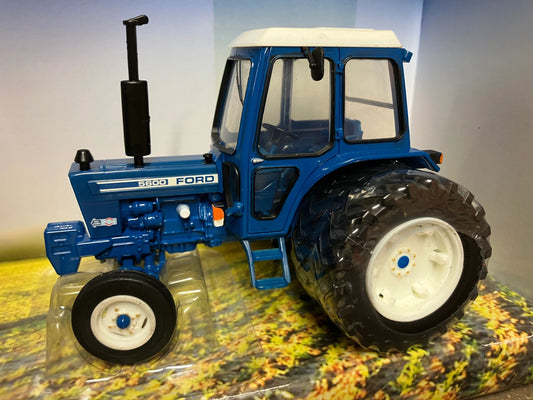Ford 5600 rear duals Tractor Conversion Bubble cab 1:32 scale Image 2