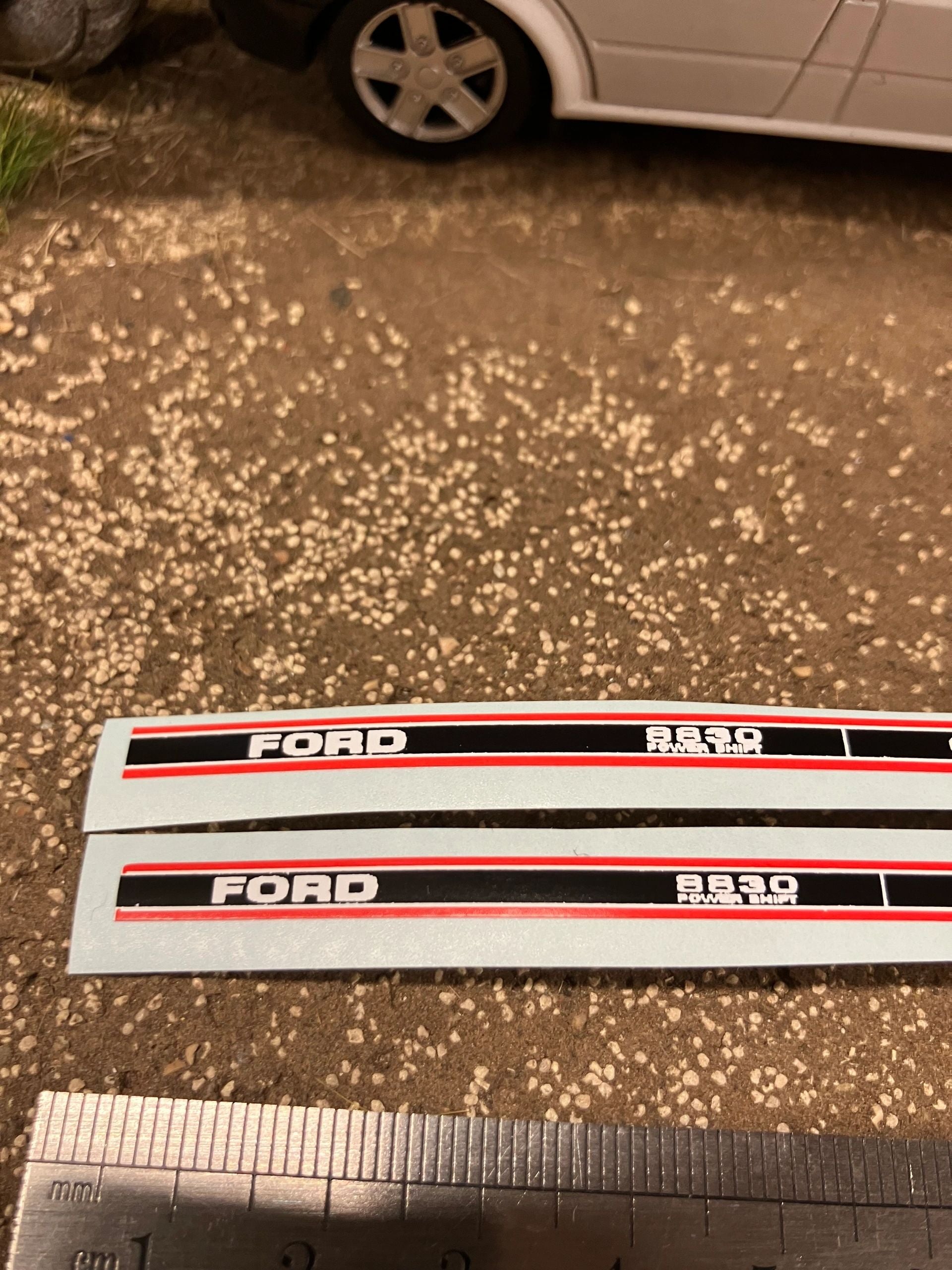 Ford 8830 Power shift Tractor Professional pre cut High quality vinyl bonnet decals farm machinery Britains decals 1:32 scale Image 3