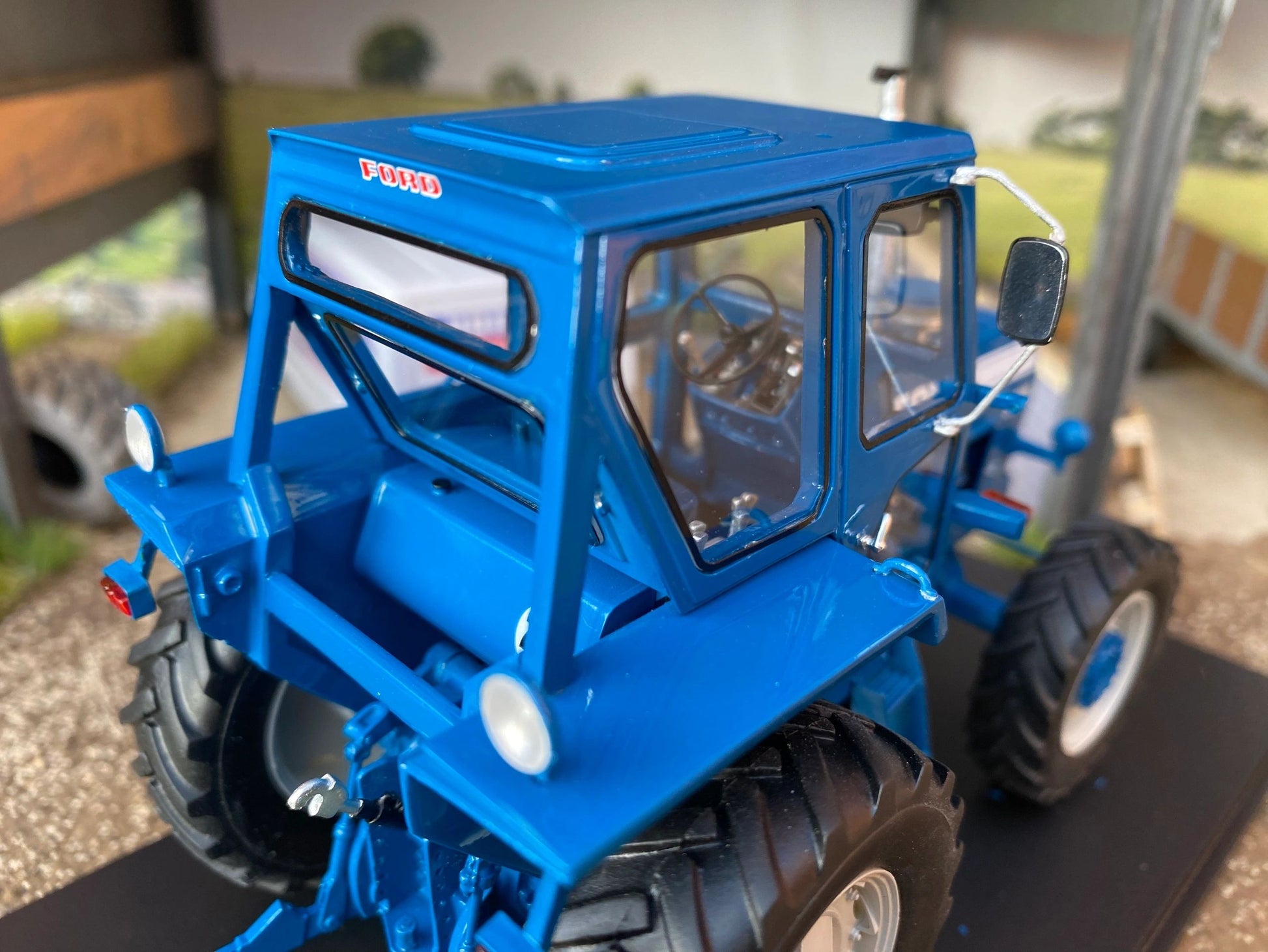 Ford 9600 4wd Tractor Limited Edition Stunning in 1:32 scale VKA Models Image 4