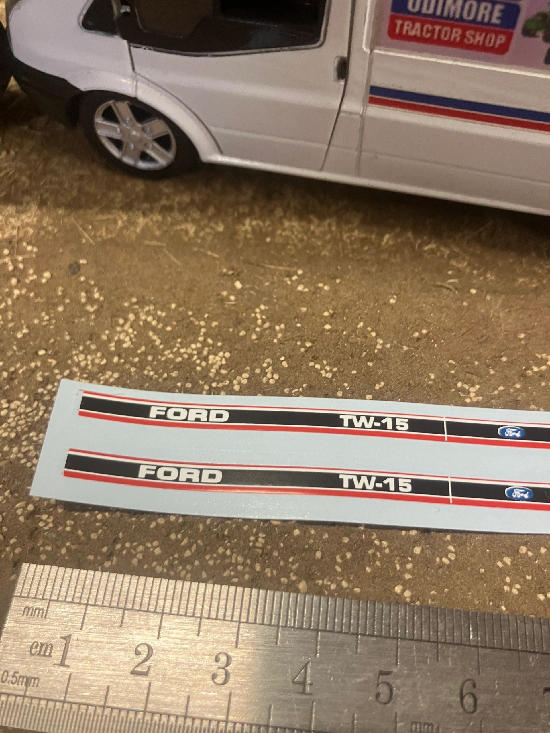 Ford TW15 mk 2 Tractor Professional pre cut High quality vinyl bonnet decals farm machinery Britains decals 1:32 scale Image 2