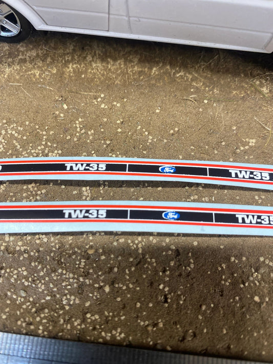 Ford TW35 Tractor Pre cut professional High quality vinyl bonnet decals farm machinery Britains decals 1:32 scale Image 2