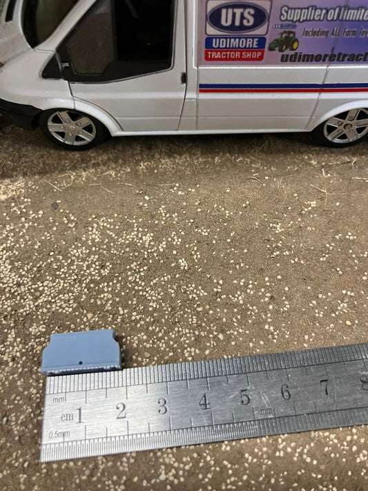 Front Weight 20mm x 10mm curved Tombstones 1:32 scale Image