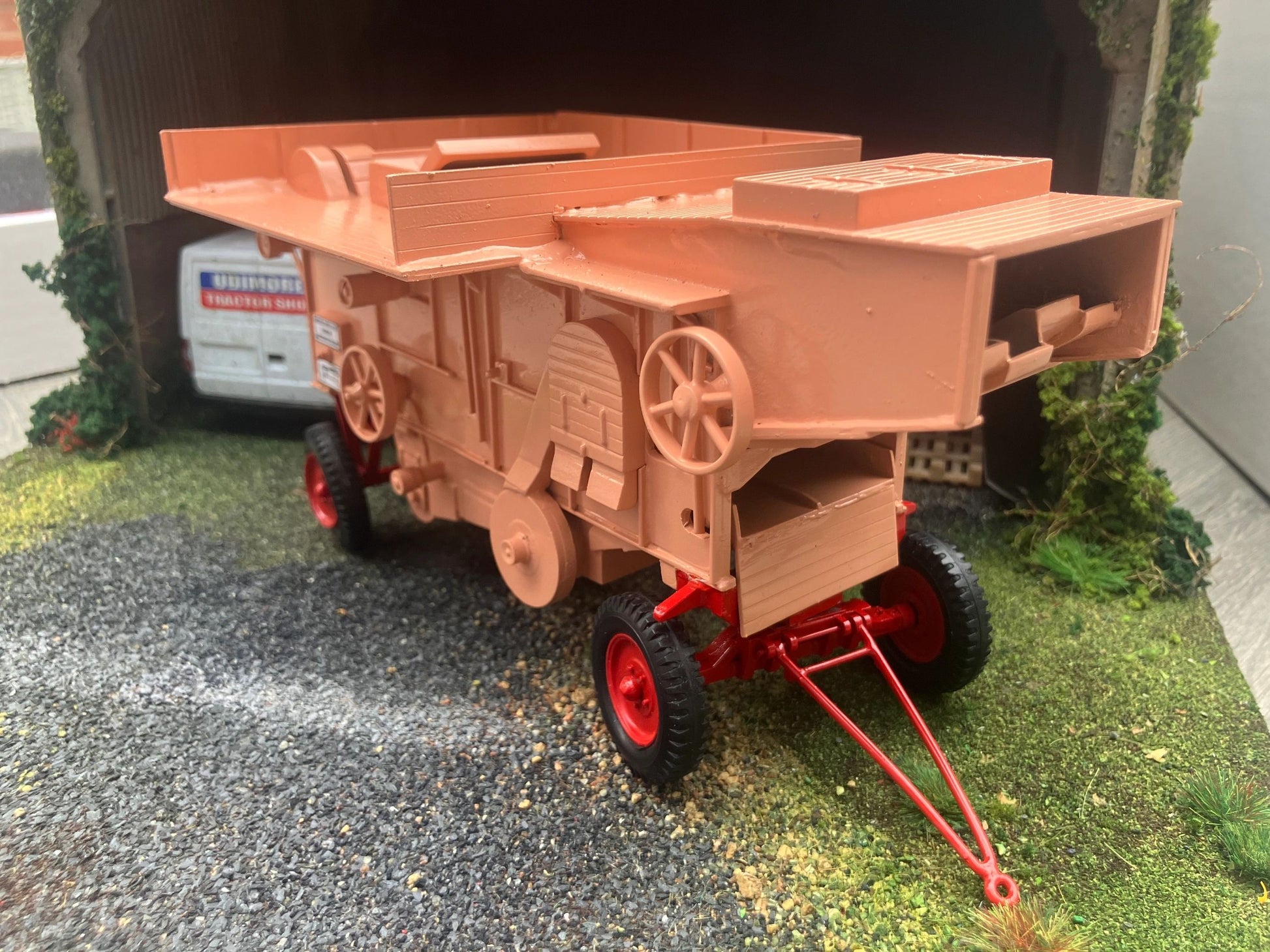 G&M Originals Marshall Threshing Machine 1:32 scale Image 5