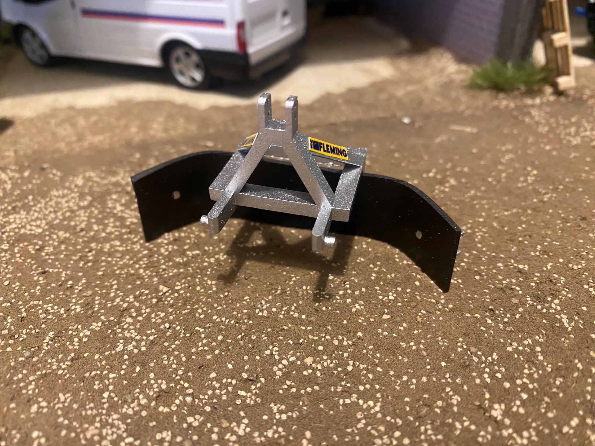 Hand made Galanised Silver Fleming yard scraper 1:32 scale Image 3