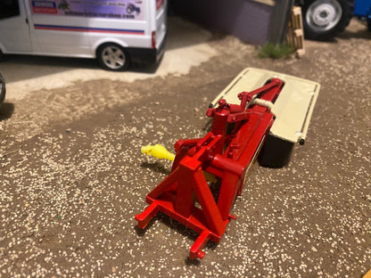 Hand made PZ CM165 drum mower 1:32 scale Image 3