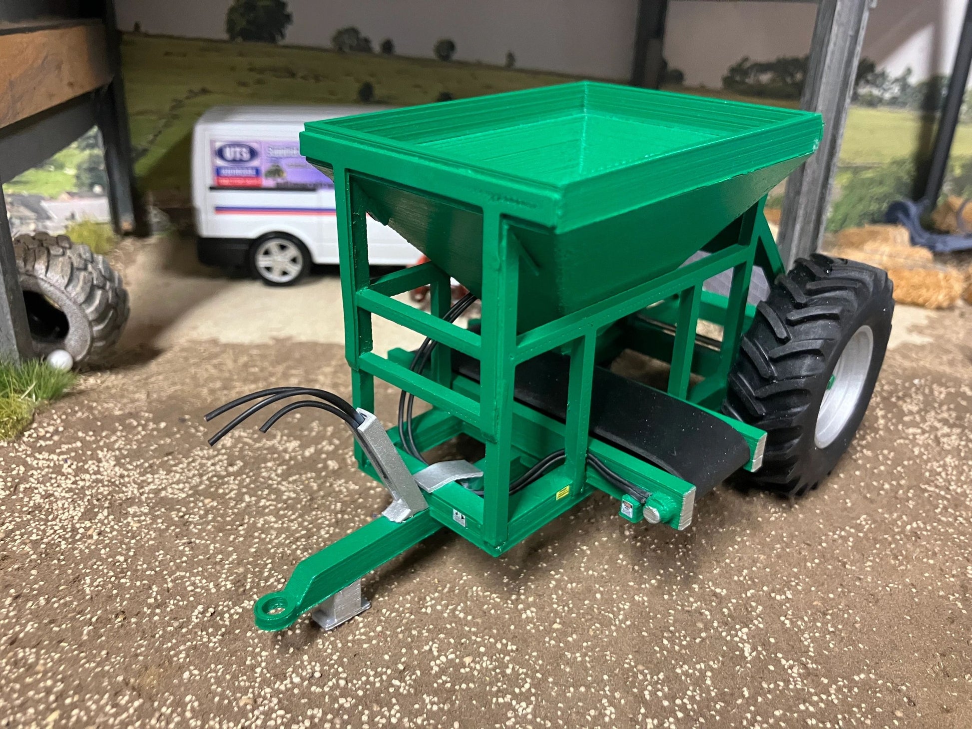 Hand made Scratch built Green 8 tonne Stonecart Gravel trailer 1:32 scale Image