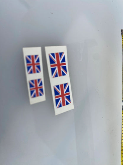 High quality vinyl set of 4 small decals Union Jack flags 1:32 scale Tractors farm machinery trucks Image 3