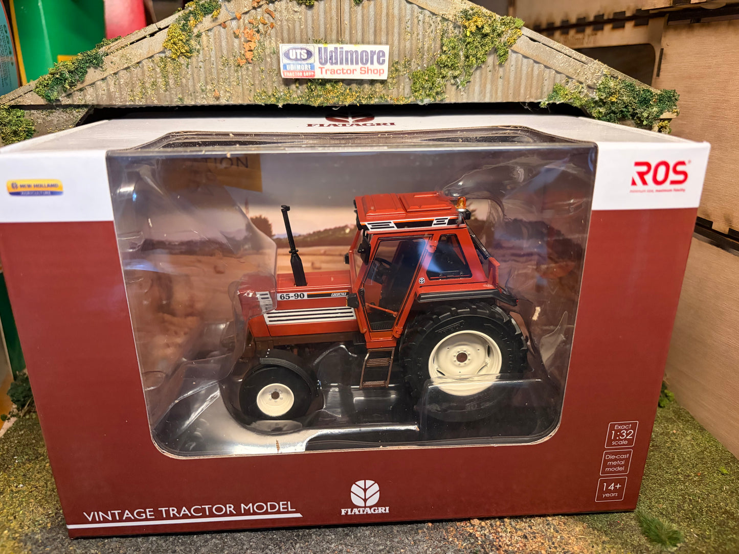 Limited Edition Fiat 65-90 Super Comfort cab 2wd Tractor 1:32 scale Boxed ROS