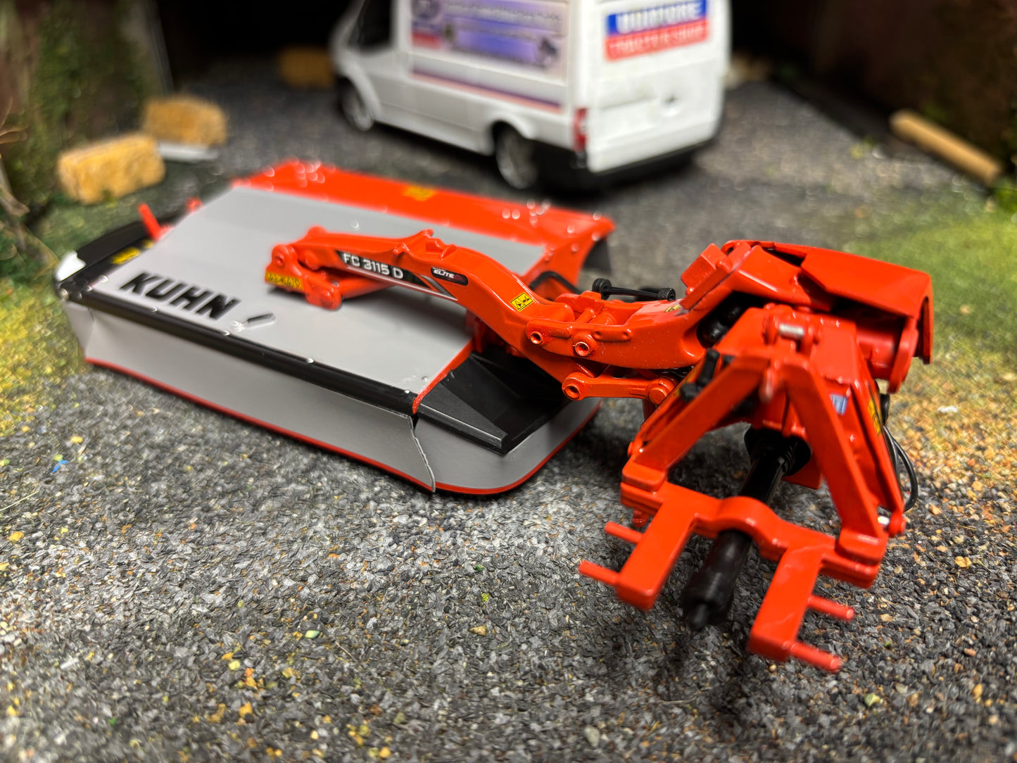 REP294 Replicagri Kuhn FC 3115D Mower 1:32 scale Boxed