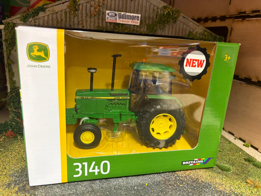 Vintage Britains John Deere 3140 Tractor 1:32 scale obsolete 43327