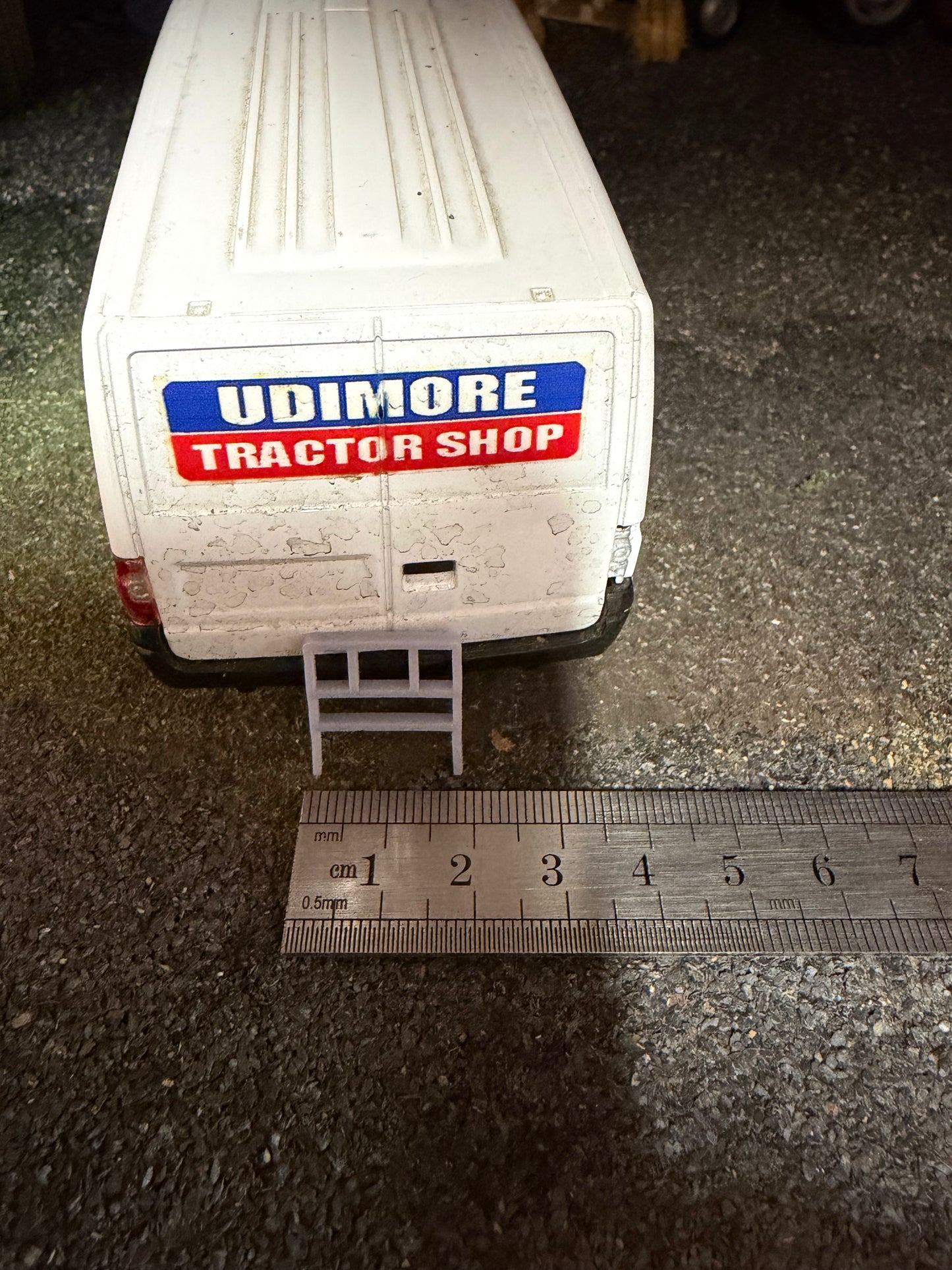 Tractor Grill Guard / Front Protector – 18mm Wide x 20mm High – 1:32 Scale – Goldplough Farm Models