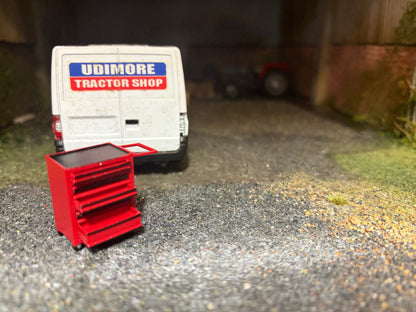 Agri Modelbouw Red Tool Trolley – Hand Painted – 1:32 Scale – AM-06025