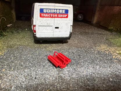Agri Modelbouw Red Toolbox Type 1 – 1:32 Scale Farm Workshop Accessory – AM-06019