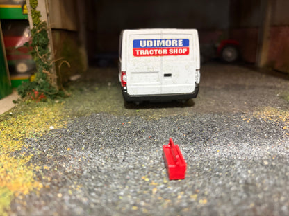 Agri Modelbouw Red Toolbox Type 2 – 1:32 Scale Farm Workshop Accessory – AM-06020