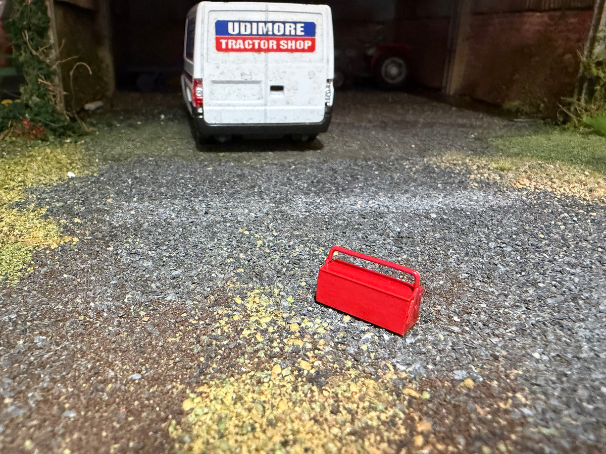 Agri Modelbouw Red Toolbox Type 3 – 1:32 Scale Farm Workshop Accessory – AM-06021