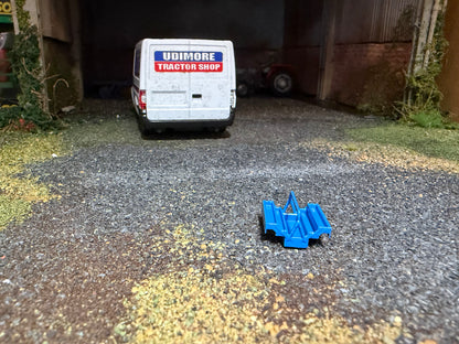 Agri Modelbouw Blue Toolbox Type 1 – 1:32 Scale Farm Workshop Accessory – AM-06022