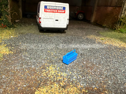 Agri Modelbouw Blue Toolbox Type 2 – 1:32 Scale Farm Workshop Accessory – AM-06023