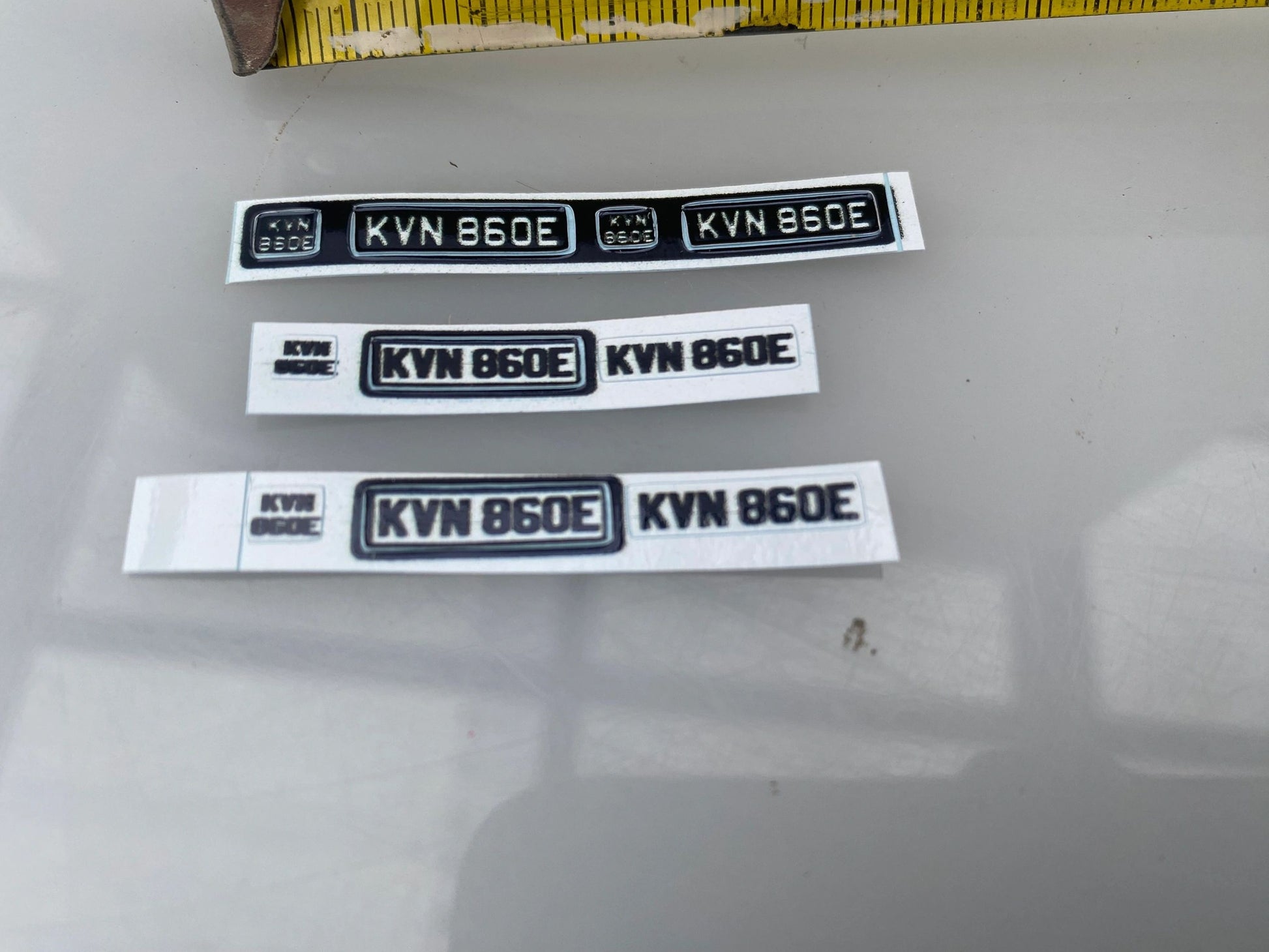 KVN 860E Vintage number plates Professional Pre Cut High quality vinyl decal packs stickers 1:32 scale Image