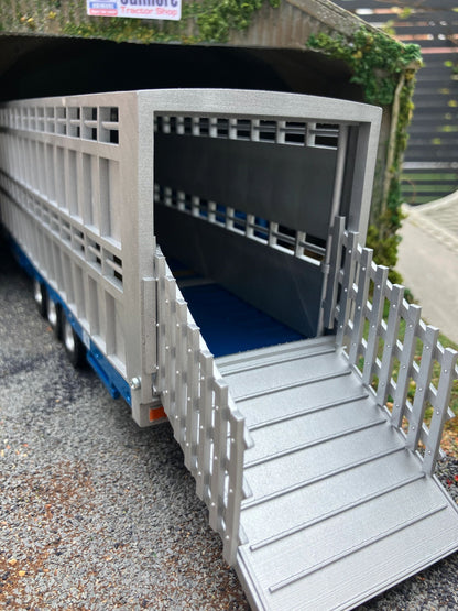 Kane Tri axle Cattle box Trailer 1:32 scale Hand built Image 9