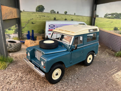 Land Rover Series 3 88 Safari roof marine Blue Marge Models 1:32 scale new boxed MM2421-01 Image 3