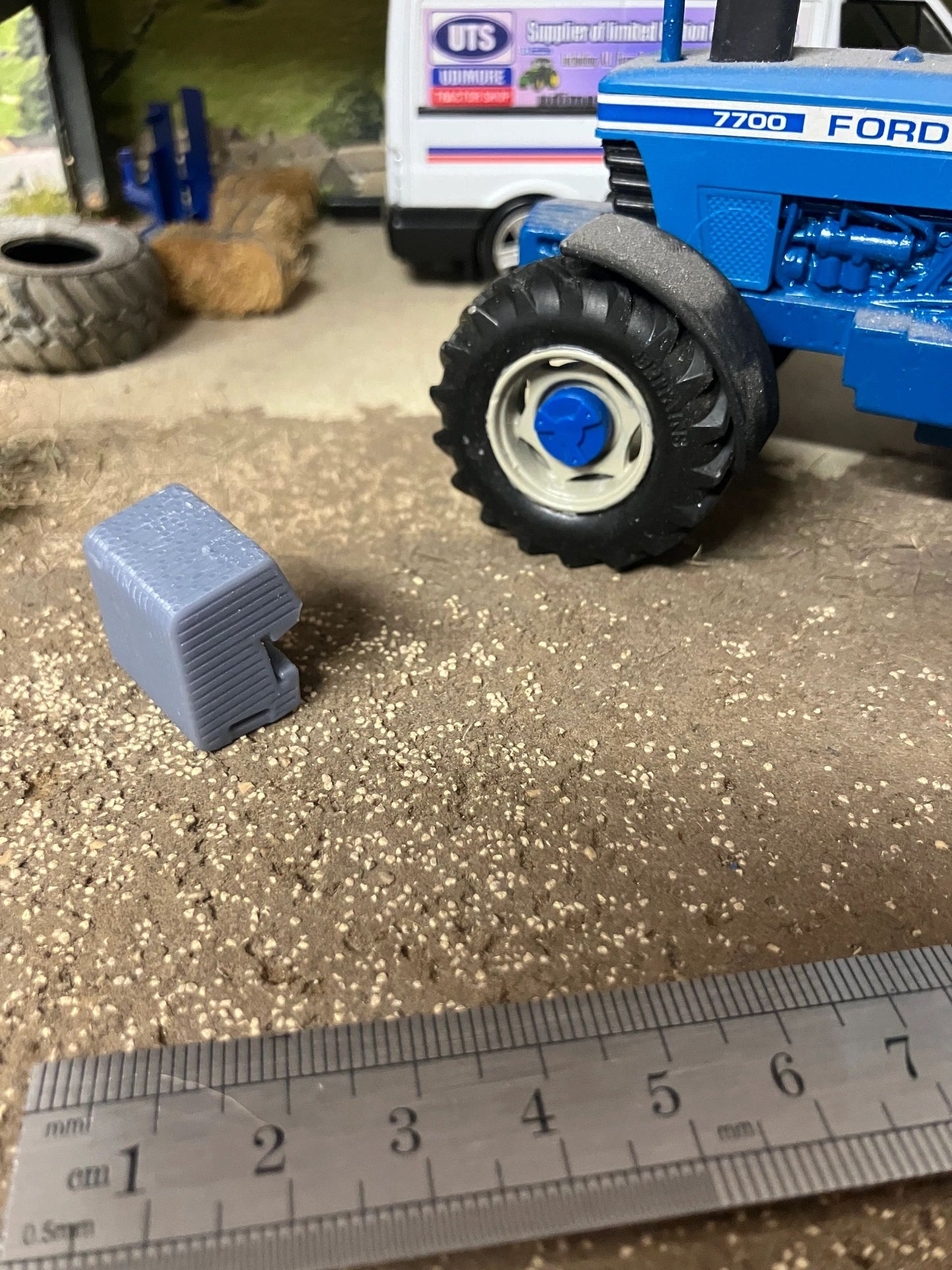 Leyland Tractor Heavy front weight 1:32 scale Image 8