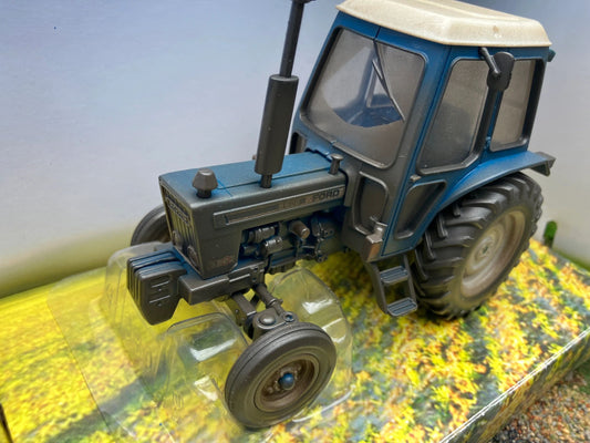 Lightly weathered Britains Ford 6600 bubble cab tractor conversion 1:32 scale BOXED 43308 Image