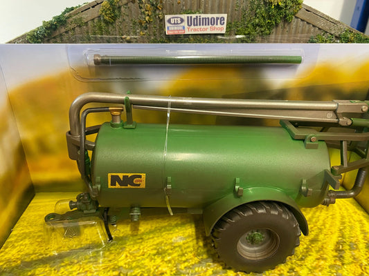 Lightly weathered Britains Green NC Slurry Tanker Roadside conversion 1:32 scale New BOXED 43253 Image
