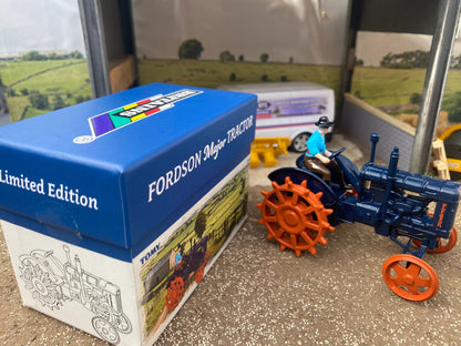 Limited Edition 43378 Britains Fordson Major E27 with Steel spud wheels tractor 1:32 scale New BOXED Image 3