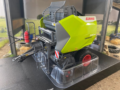 Limited Edition Claas Variant 580 RF Baler 1:32 scale Universal Hobbies UH6690 Image