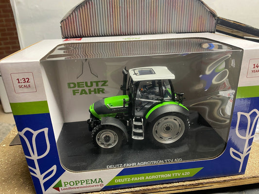 Limited Edition Deutz Fahr 420 TTV Agrotron with narrow row crop wheels Tractor Universal Hobbies UH6697 Boxed Image