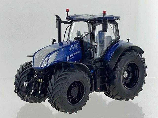 Limited Edition Marge Models New Holland Blue Power T7.340 Tractor Black wheels 1:32 scale Image 5